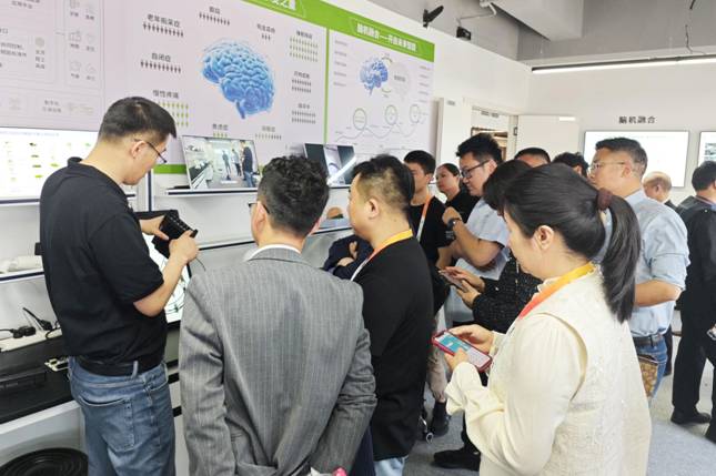 攜手全球伙伴加速技術落地