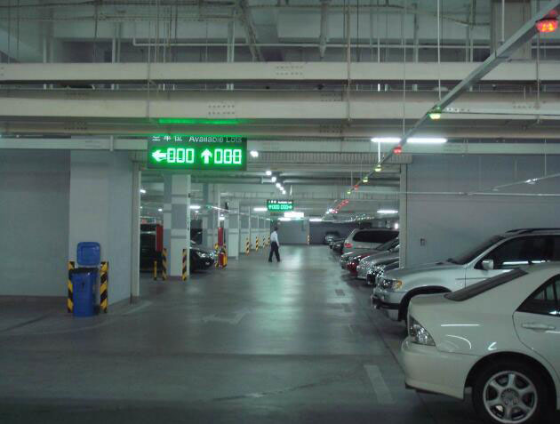 大型商超小區(qū)車(chē)庫(kù)地下車(chē)庫(kù)多模車(chē)位引導(dǎo)及反向?qū)ぼ?chē)系統(tǒng)
