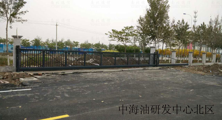 中海油研發(fā)中心北區(qū)智能無軌懸浮門案例 - 中出網-智能出入口門戶