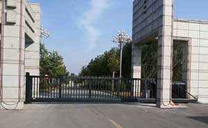 河北省朔黃鐵路車(chē)輛公司智能無(wú)軌懸浮門(mén)工程案例