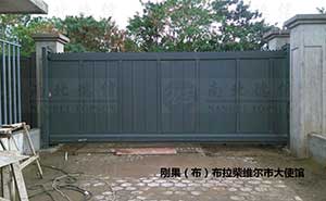 剛果大使管歐寶818LP智能安全伸縮平移門工程案例