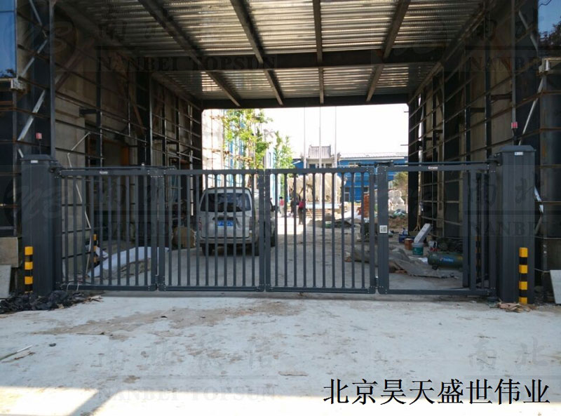 北京昊天盛世偉業(yè)智能安全伸縮平移門工程案例 - 中出網(wǎng)-智能出入口門戶