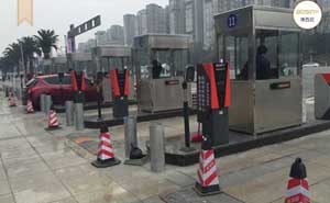 成都香港蛟龍集團海濱城購物中心車牌識別系統(tǒng)案例