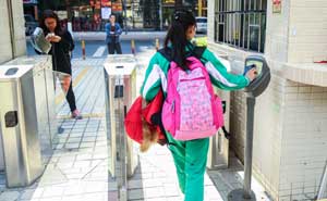 廣州冼村小學啟用德生校園訪客機案例
